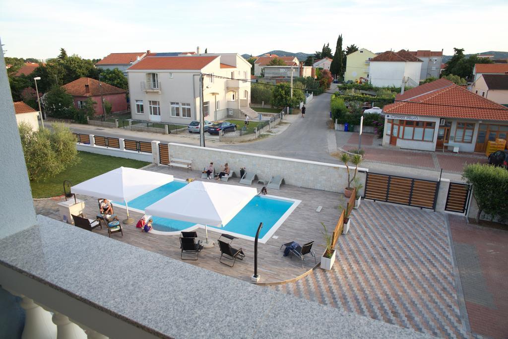 Banic Apartments With Pool 비오그라드나모루 객실 사진